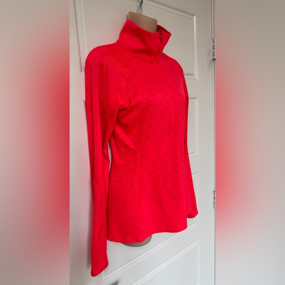 Under Armour Bright Red Women's Quarter-Zip Hoodie, size M - Picture 2 of 6